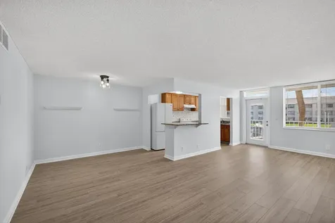 104 Paradise Harbour Boulevard North Palm Beach FL 33408