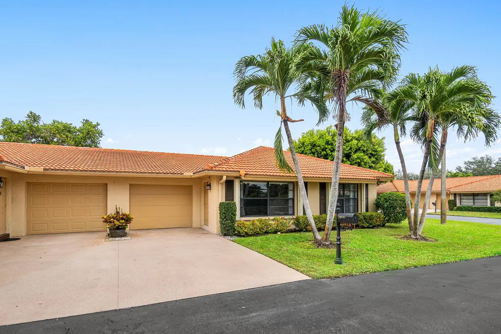 4485 Nutmeg Tree Lane Boynton Beach FL 33436