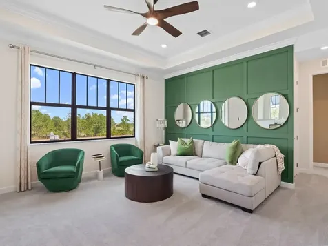721 Se Fascino Circle Port Saint Lucie FL 34984
