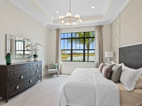 721 Se Fascino Circle Port Saint Lucie FL 34984