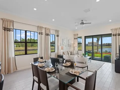721 Se Fascino Circle Port Saint Lucie FL 34984
