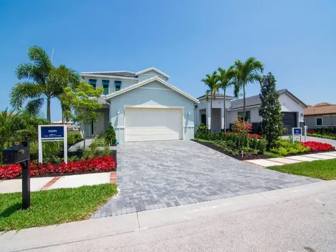 721 Se Fascino Circle Port Saint Lucie FL 34984