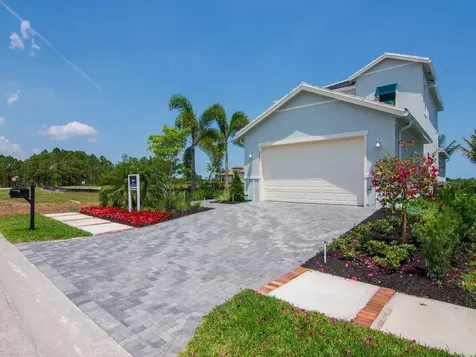 721 Se Fascino Circle Port Saint Lucie FL 34984