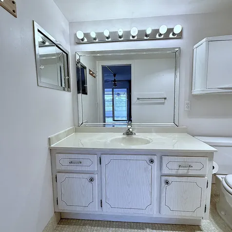 3082 Oakridge U Deerfield Beach FL 33442