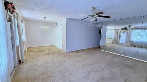 3082 Oakridge U Deerfield Beach FL 33442