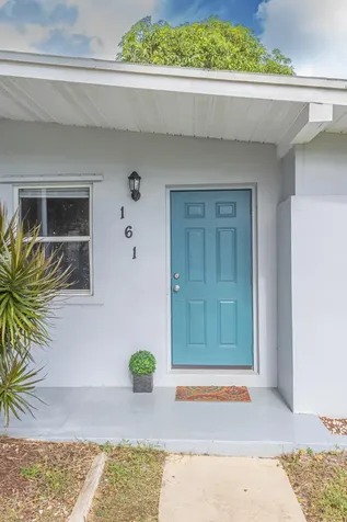 161 Se Bonita Court Port Saint Lucie FL 34983