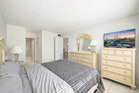 352 Lake Frances Drive West Palm Beach FL 33411