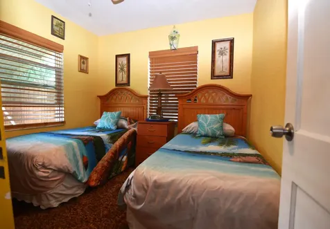 711 Cedar Place Fort Pierce FL 34950