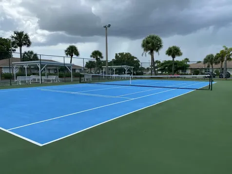 533 S Lakes End Drive Fort Pierce FL 34982