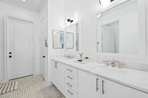 373 E Cannery Row Circle Delray Beach FL 33444