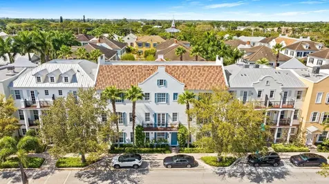 373 E Cannery Row Circle Delray Beach FL 33444
