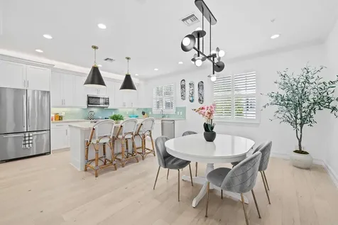 373 E Cannery Row Circle Delray Beach FL 33444