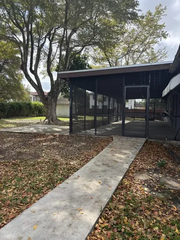 19521 SW 129th Court Miami FL 33177
