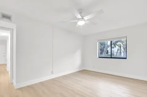 3402 Gardens East Drive Palm Beach Gardens FL 33410