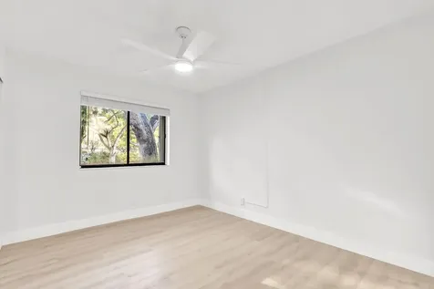 3402 Gardens East Drive Palm Beach Gardens FL 33410