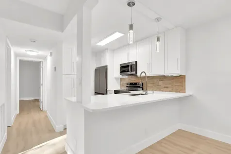 3402 Gardens East Drive Palm Beach Gardens FL 33410