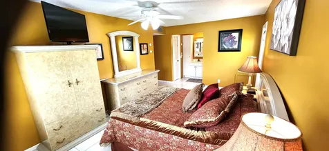 1042 N Drive Drive Delray Beach FL 33445