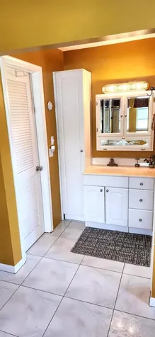 1042 N Drive Drive Delray Beach FL 33445