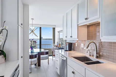 5510 N Ocean Drive Singer Island FL 33404
