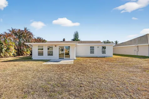 2058 Se Watercrest Street Port Saint Lucie FL 34984