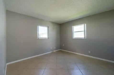 2391 SW 13th Terrace Boynton Beach FL 33426