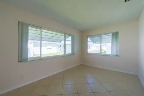 2391 SW 13th Terrace Boynton Beach FL 33426