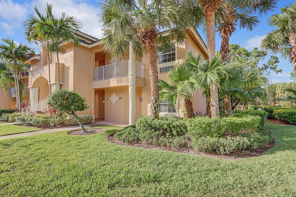 8031 Carnoustie Place Port Saint Lucie FL 34986