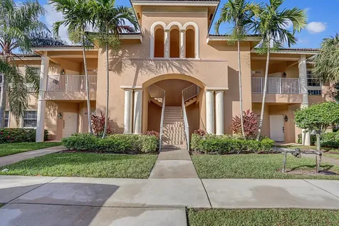 8031 Carnoustie Place Port Saint Lucie FL 34986