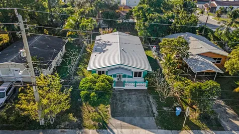 3443 Ne 3rd Avenue Oakland Park FL 33334