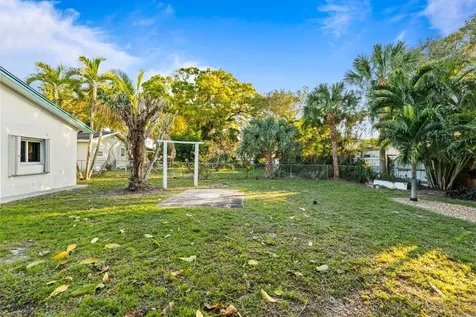 3443 Ne 3rd Avenue Oakland Park FL 33334