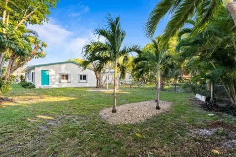 3443 Ne 3rd Avenue Oakland Park FL 33334