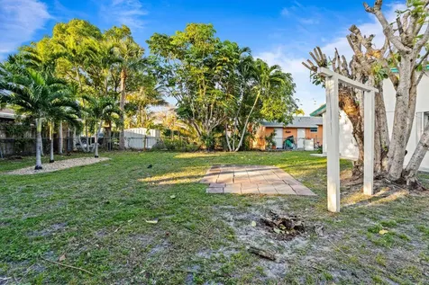 3443 Ne 3rd Avenue Oakland Park FL 33334