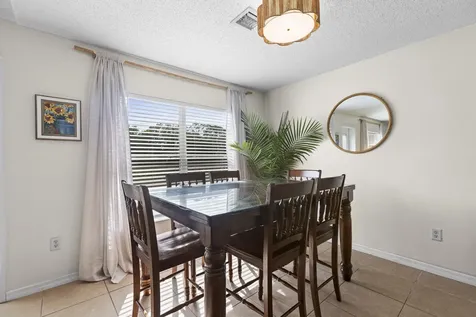 6942 Nw Hershy Circle Port Saint Lucie FL 34983