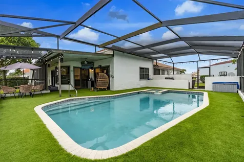 8321 Bonita Isle Drive Drive Lake Worth FL 33467