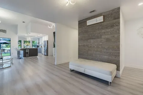 8321 Bonita Isle Drive Drive Lake Worth FL 33467