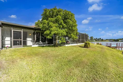 8321 Bonita Isle Drive Drive Lake Worth FL 33467