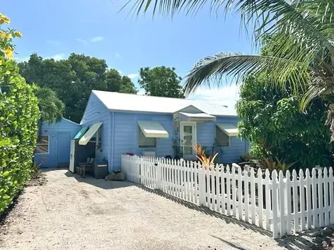 629 Se 4th Avenue Delray Beach FL 33483