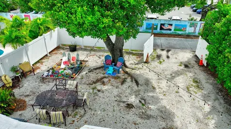 629 Se 4th Avenue Delray Beach FL 33483