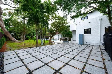 1629 S Lakeside Drive Lake Worth Beach FL 33460