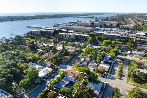 1629 S Lakeside Drive Lake Worth Beach FL 33460