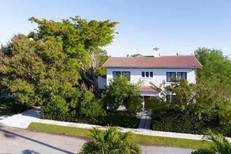 1629 S Lakeside Drive Lake Worth Beach FL 33460