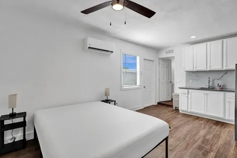 1075 W 30th Street Riviera Beach FL 33404