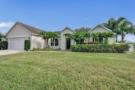 1075 W 30th Street Riviera Beach FL 33404