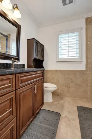 1075 W 30th Street Riviera Beach FL 33404