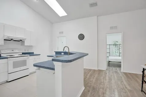 1075 W 30th Street Riviera Beach FL 33404