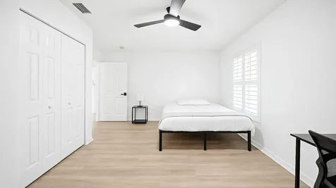 1075 W 30th Street Riviera Beach FL 33404