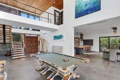 830 Ne 71st Street Boca Raton FL 33487