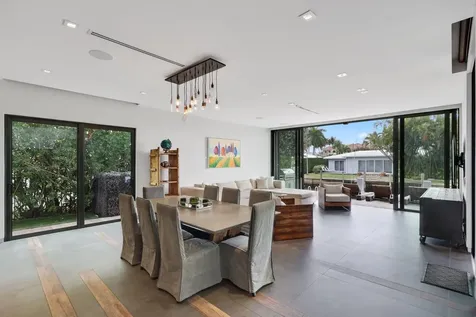 830 Ne 71st Street Boca Raton FL 33487