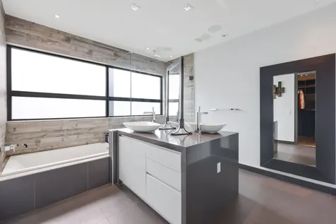 830 Ne 71st Street Boca Raton FL 33487