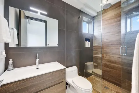 830 Ne 71st Street Boca Raton FL 33487